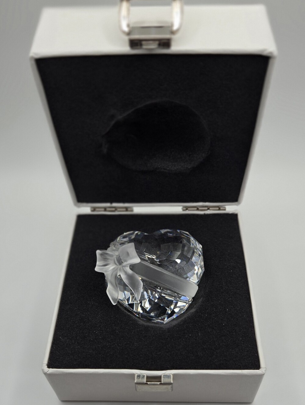 Swarovski "Sweetheart" Figurine With Original Packaging